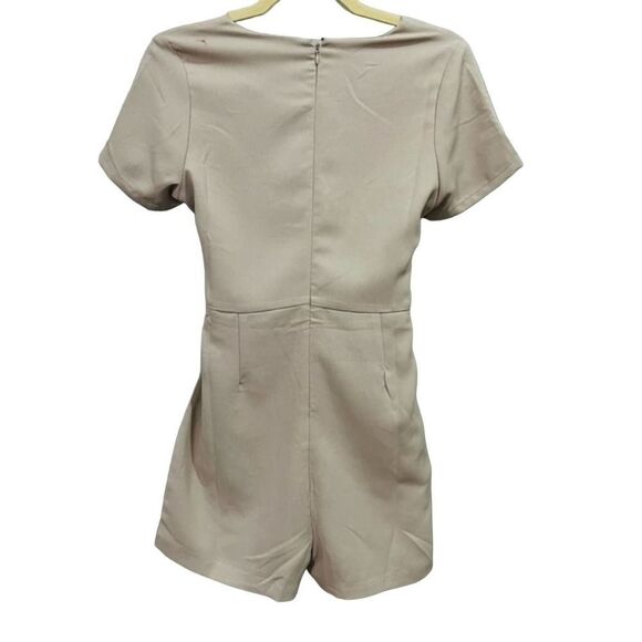 all:Row Tan Short Sleeve Belted Romper Size small - Picture 3 of 10